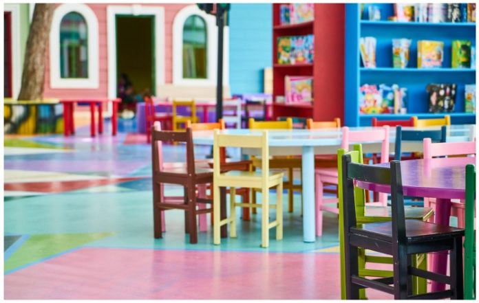 Παράταση εγγραφών σε νηπιαγωγεία και δημοτικά σχολεία