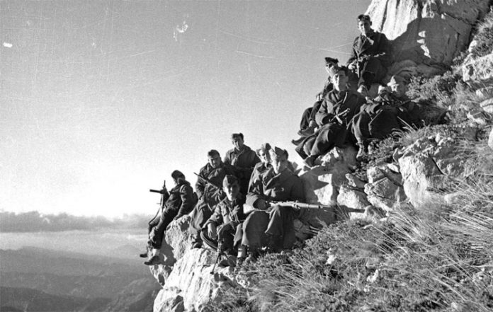 Εκδήλωση - κοπή πίτας της ΠΕΑΕΑ - ΔΣΕ (Παράρτημα Δάφνης - Υμηττού) στο ΦΟΥ