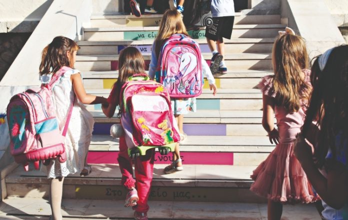 Ξεκίνησαν οι ηλεκτρονικές εγγραφές σε νηπιαγωγεία και δημοτικά