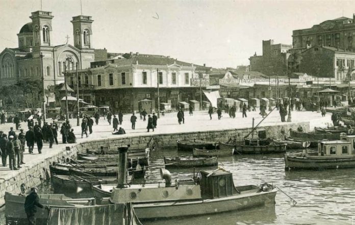 Η παράσταση «Πειραιάς: Οι Αναμνήσεις ενός Λιμανιού» στην ΕΣΤΙΑ Νέα Σμύρνης