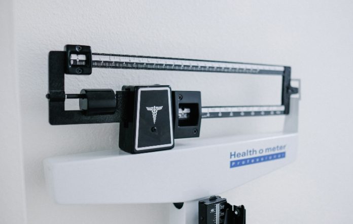 «ΠΡΟΛΑΜΒΑΝΩ»: Δωρεάν πρόγραμμα για την παχυσαρκία σε πανεπιστημιακές κλινικές