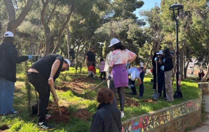 Με 150 νέα δέντρα ενισχύεται το Άλσος της Αγίας Τριάδας