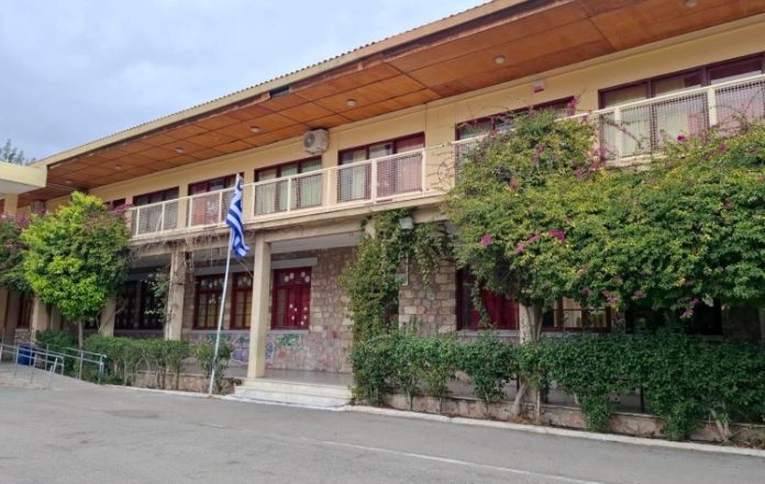 Υλικοτεχνική αναβάθμιση του 3ου Δημοτικού Σχολείου Ταύρου