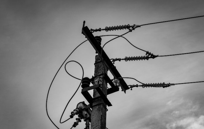 ΔΕΔΔΗΕ: Προγραμματισμένες διακοπές ρεύματος σε 7 δήμους των Νοτίων Προαστίων