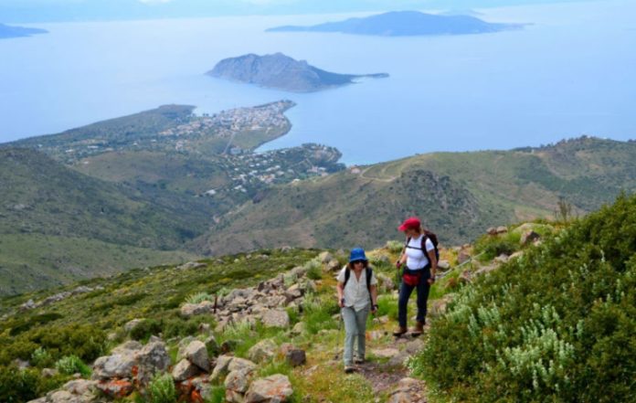 Ανοιξιάτικη απόδραση στην Αίγινα με την Περιπατητική Ομάδα Υμηττού