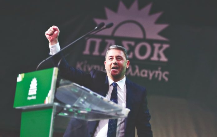 Συνέδριο ΠΑΣΟΚ: Η «μονομαχία στον Πράσινο Ήλιο» που… δεν έγινε