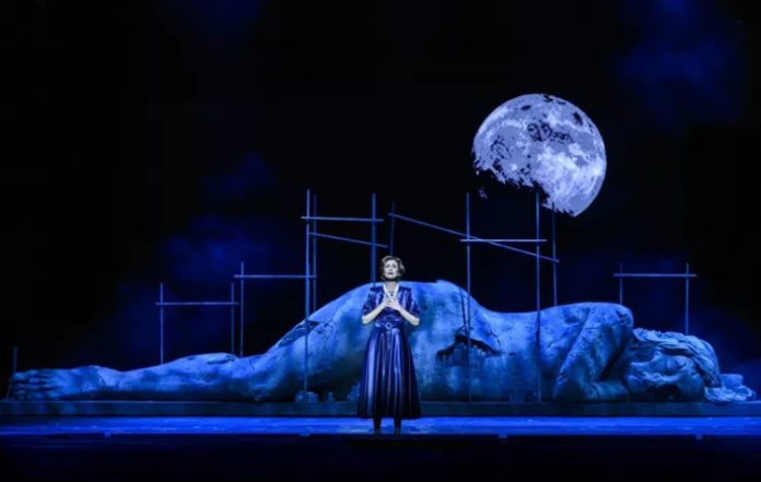 Πολιτιστική έξοδος για τα ΚΑΠΗ με την παράσταση «Αλεξάνδρεια»