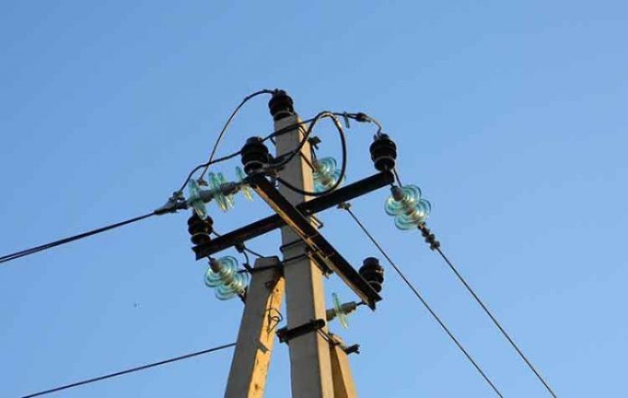 Αποκαθίσταται σταδιακά, σύμφωνα με πληροφορίες, από τις 16:20 το απόγευμα της Πέμπτης η διακοπή ρεύματος στην περιοχή της Βούλας