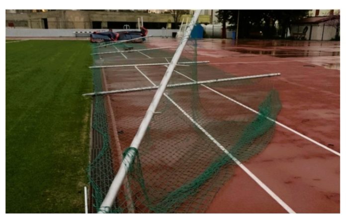 Ζημιές προκάλεσε η κακοκαιρία «Erminio» στο δημοτικό στάδιο Αγίου Δημητρίου