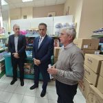 Στο Κοινωνικό Παντοπωλείο Δάφνης ο υπουργός Περιβάλλοντος