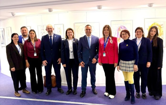 Στην Ολομέλεια του Κογκρέσου η Τίνα Καφατσάκη