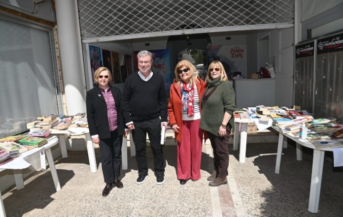 Στο bazaar βιβλίου της ΠΕΜ ο Ανδρέας Ευθυμίου