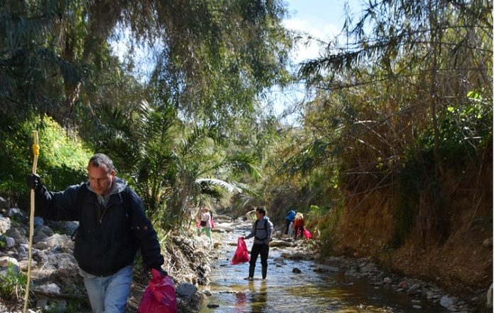 Δράση καθαρισμού στον υγρότοπο της Πικροδάφνης                                                     