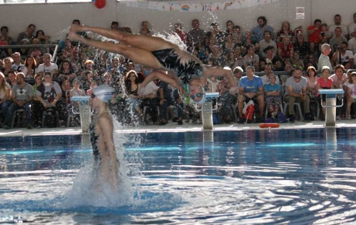 Οι 8οι αγώνες κολύμβησης στο Κολυμβητήριο «Χρήστος Ταμπάξης»