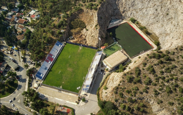 Νέο πρόσωπο για το γήπεδο «Μιχ. Κρητικόπουλος» - Παρουσία του περιφερειάρχη τα εγκαίνια