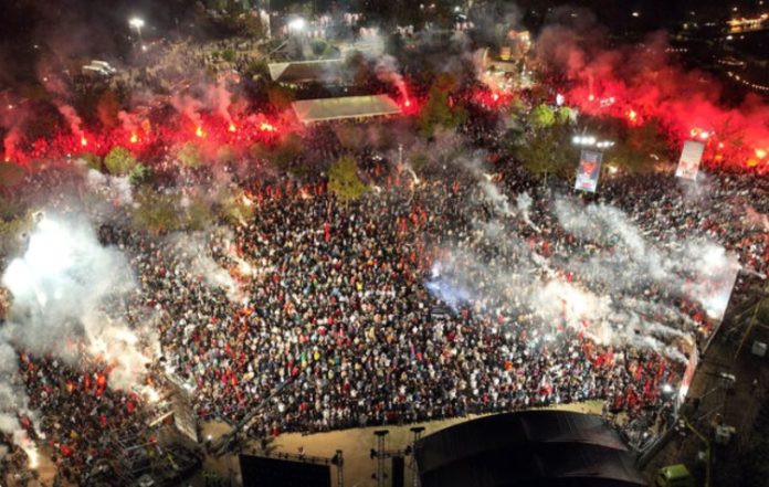 Αντιδράσεις καλλιτεχνών για απαγόρευση του Φεστιβάλ ΚΝΕ στην Πανεπιστημιούπολη