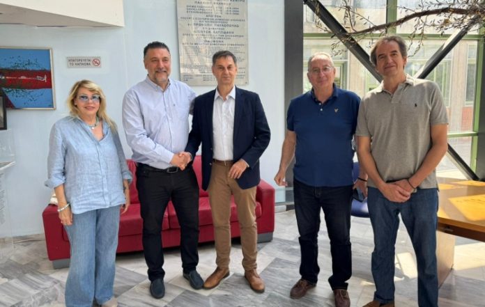 Συνάντηση Γ. Φωστηρόπουλου με τον υφυπουργό Εξωτερικών Χ. Θεοχάρη