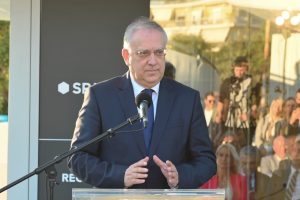 Ο Τάκης Θεοδωρικάκος στα εγκαία του Κέντρου Ιμέρας στο Ελληνικό