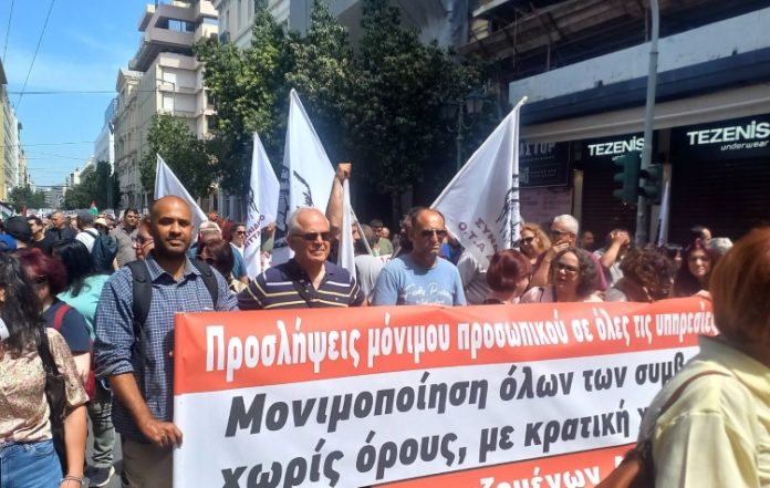 Στο πλευρό των εργαζομένων του Δήμου ο δήμαρχος Καισαριανής